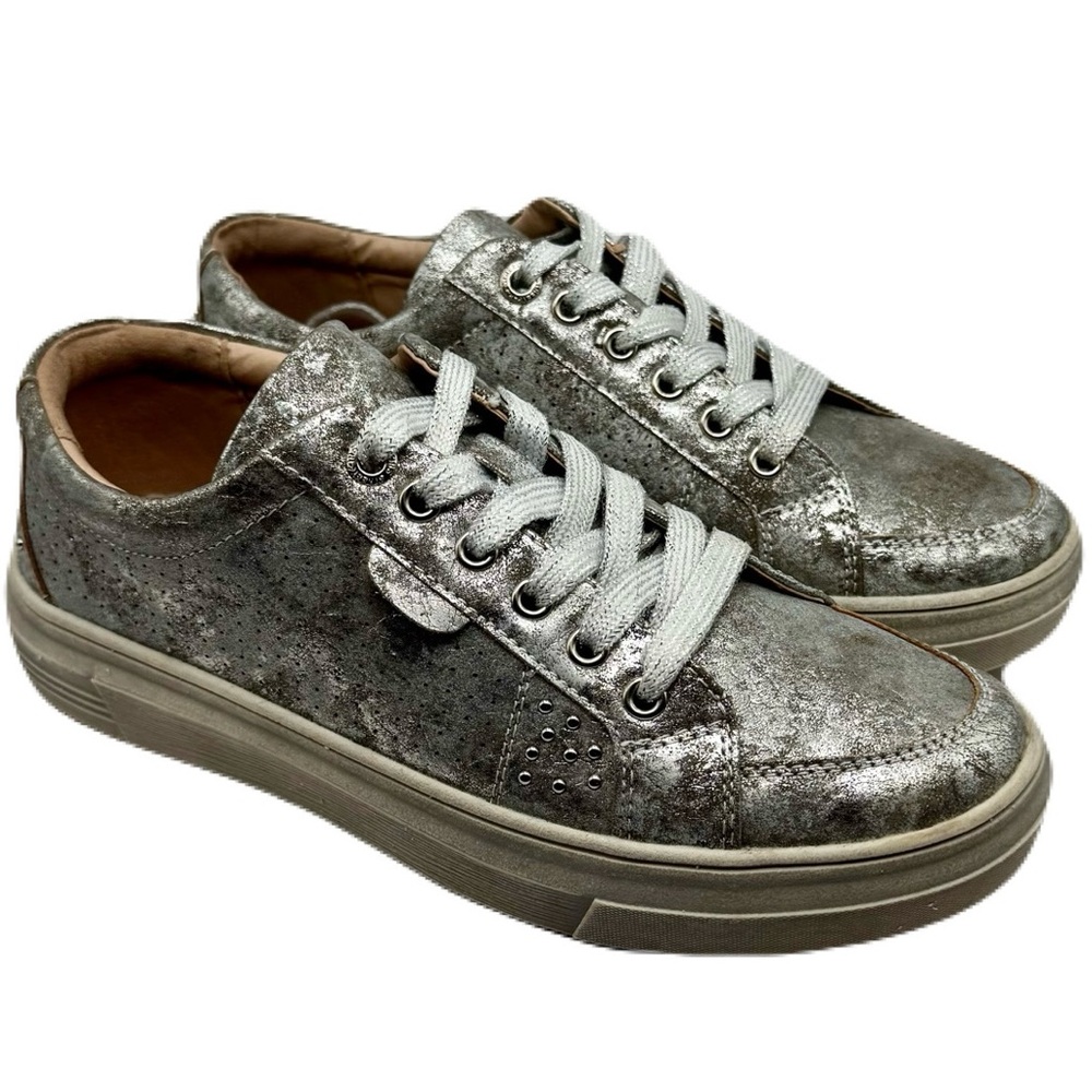 Hey Girl by Corky's Down Time Silver Distressed Metallic Sneakers w Studs Size 7